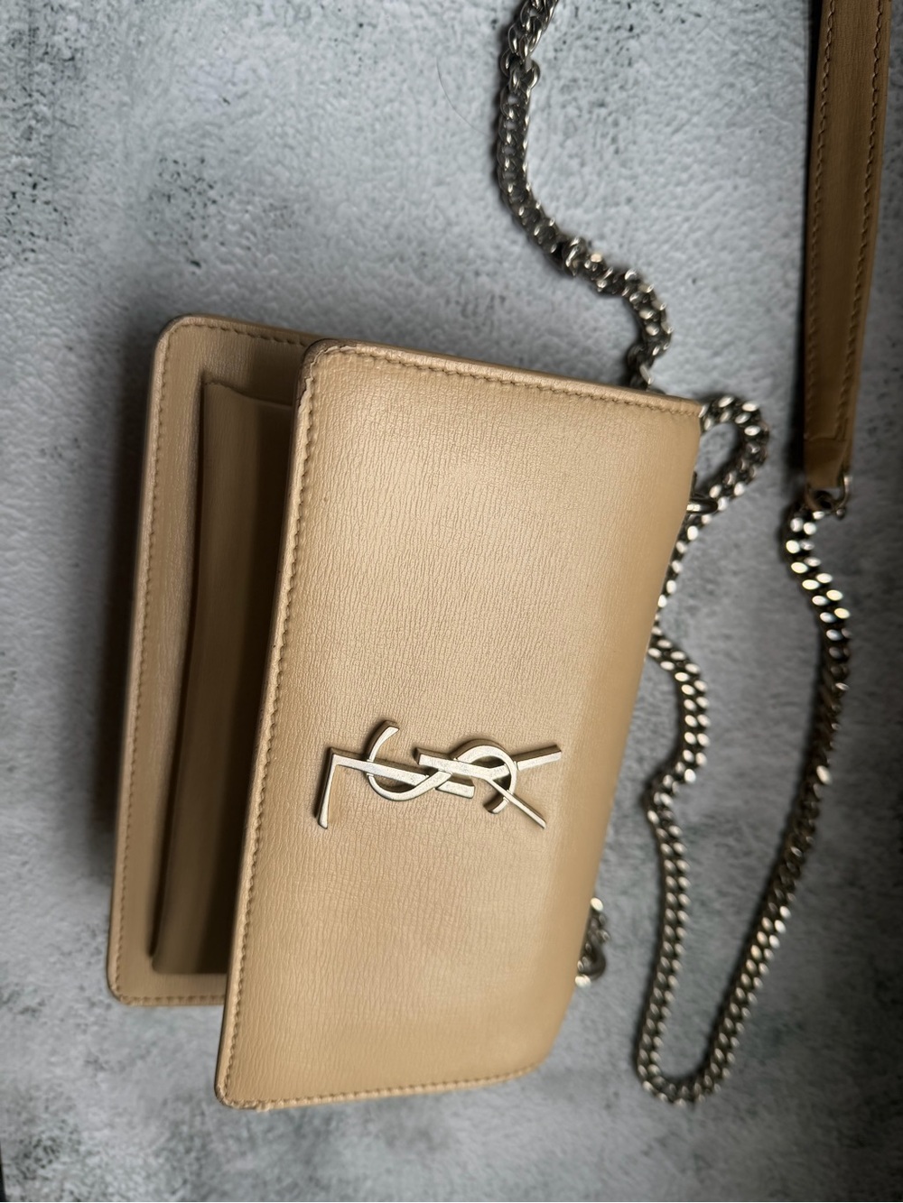 Saint Laurent Beige Monogram leather bag - Picture 5 of 16